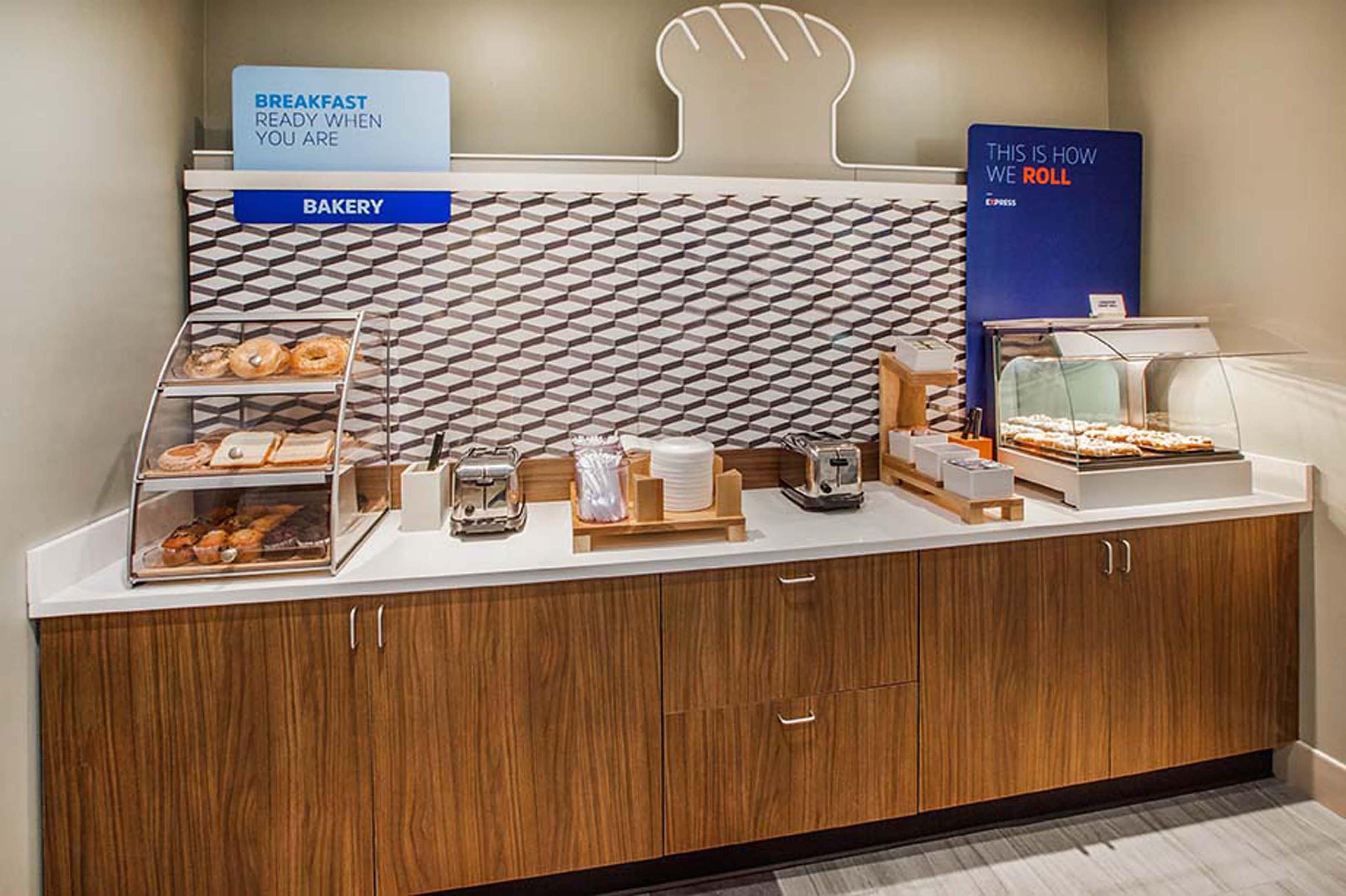 Holiday Inn Express & Suites - Bensenville - O'Hare By Ihg Экстерьер фото